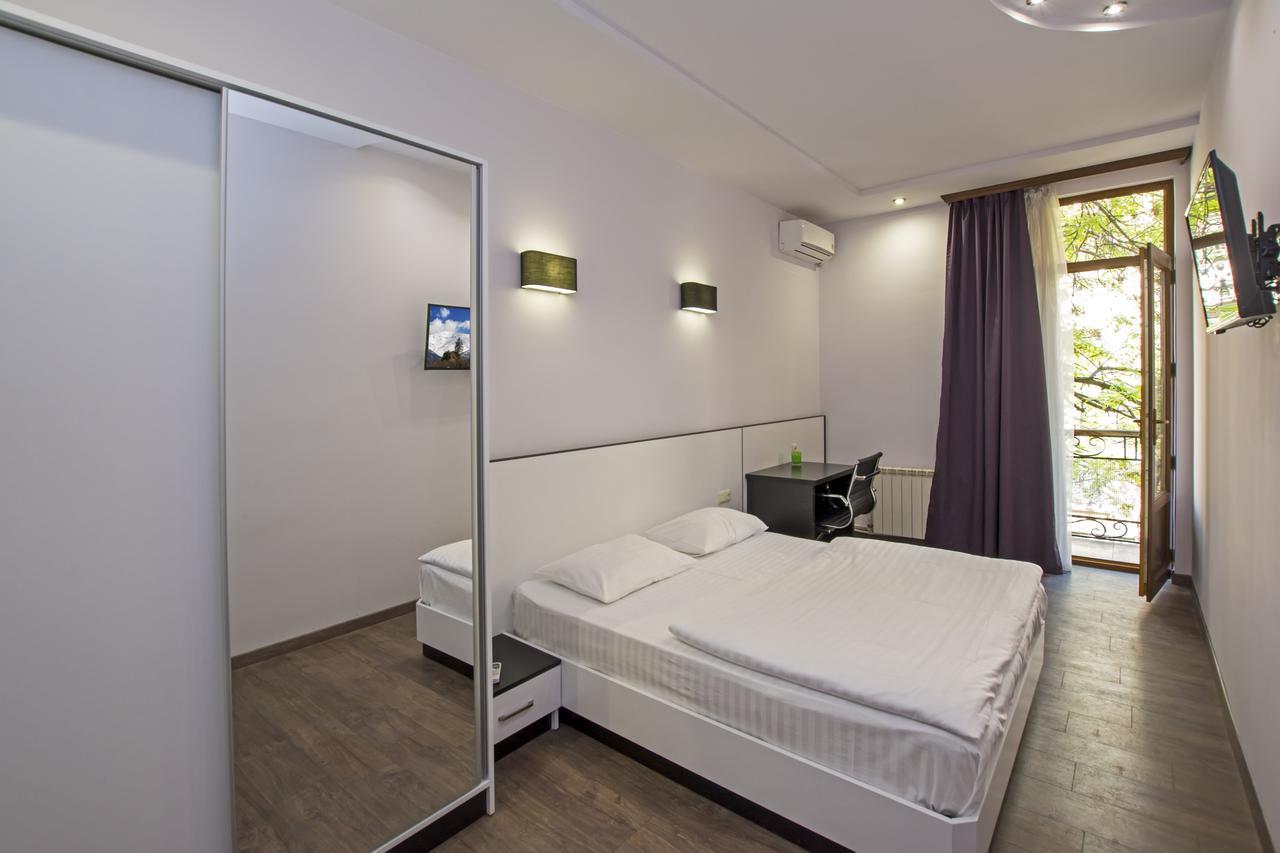 Yerevan Guest House Exterior foto